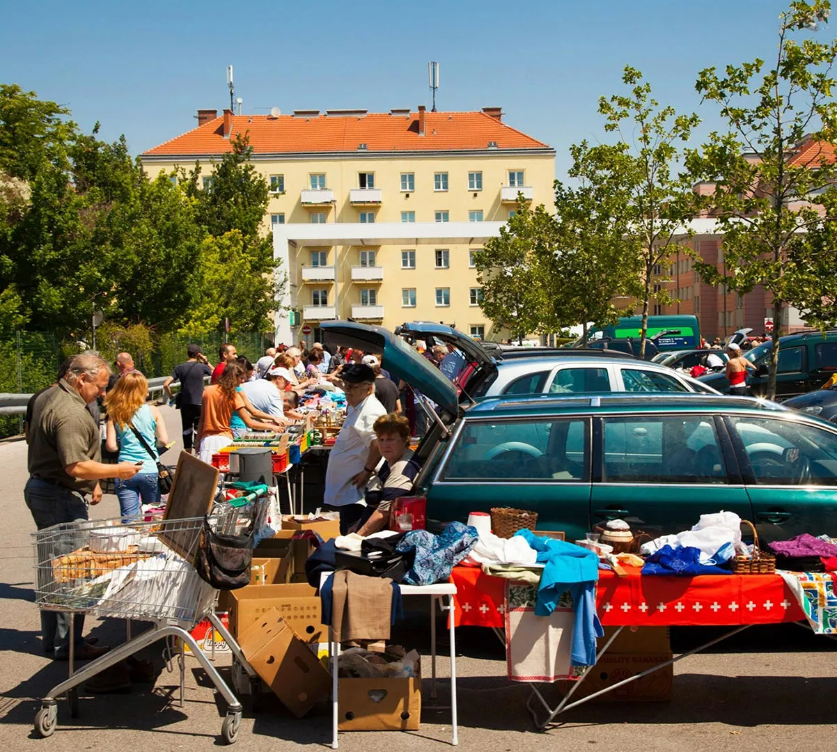 Riesenflohmarkt Wienerberg